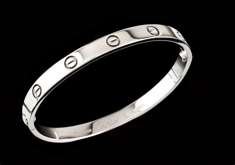 cartier pulseira love prata